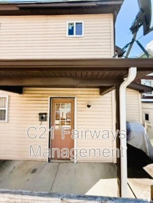 Building Photo - 620 Carothers Ave Rental