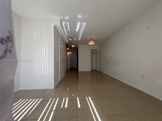 Photo - 2064 NE 167th St