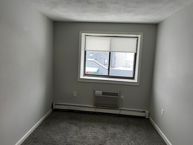 Photo - 85 B Broad St Unidad 110