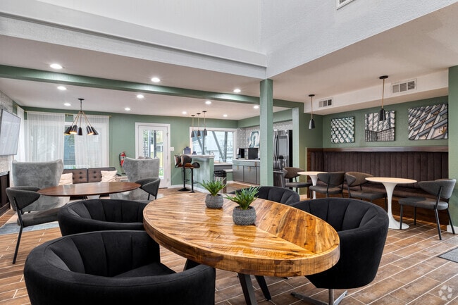 Clubhouse Lounge - The Lantern Apartments