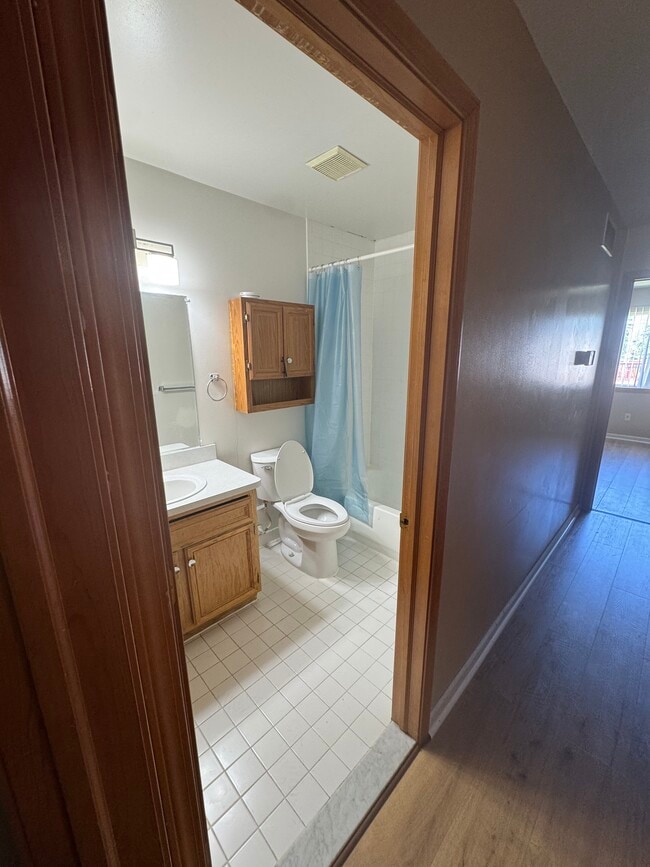 Photo - 24415 Juliet Dr Unit Heritage manor