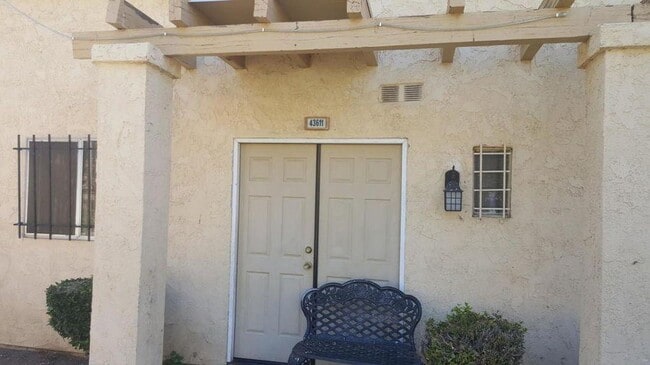 Photo - 43611 Stanridge Ave