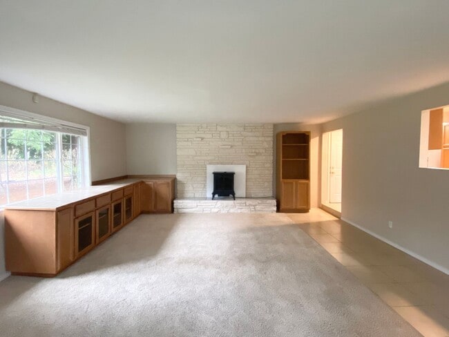 Photo - DOWNTOWN Covington home w/ basement