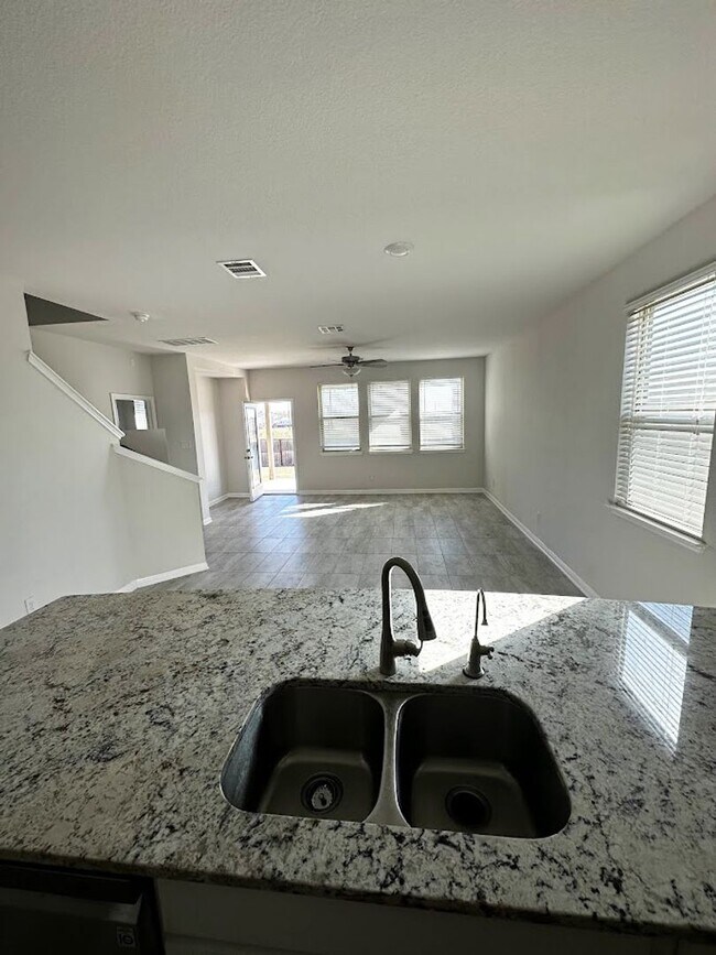 Photo - 4802 Drifter Oaks