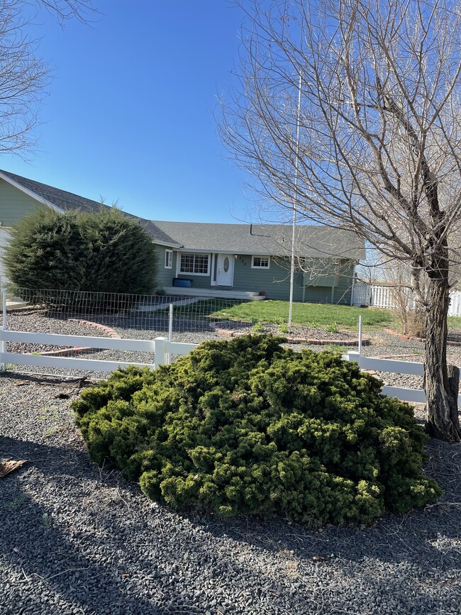 Photo - 120 E Morgan Ave Unit 120 e Morgan Ave