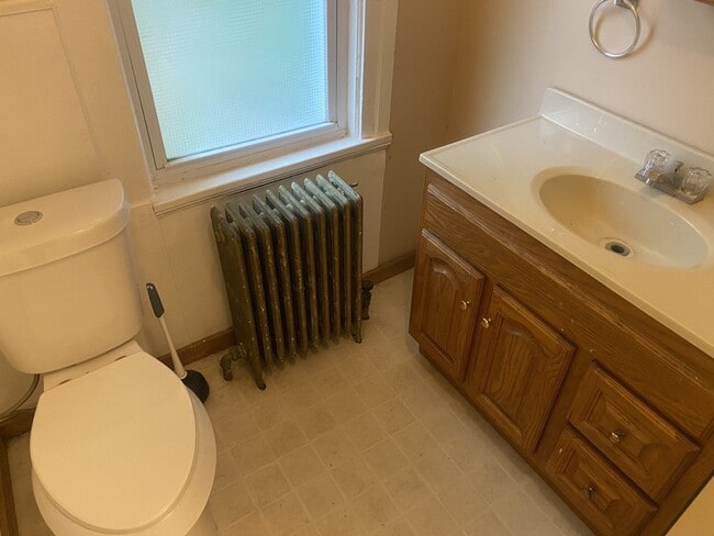 Photo - 105 Water St