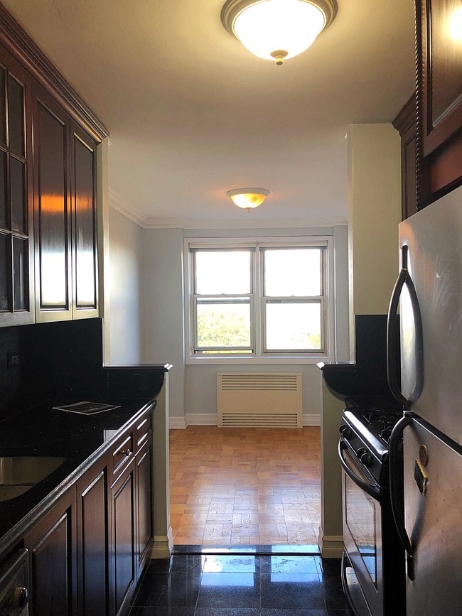 kitchen - newly renovated - 69-45 108th St Unit 9F