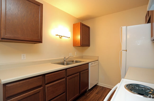Woodlawn Park Apartments