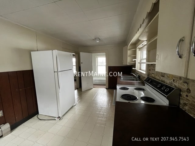 Photo - 703 Main St Unidad B