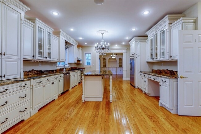 Photo - 455 Waban Ave