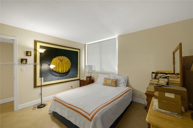 9125 SW 77th Ave Unit 802