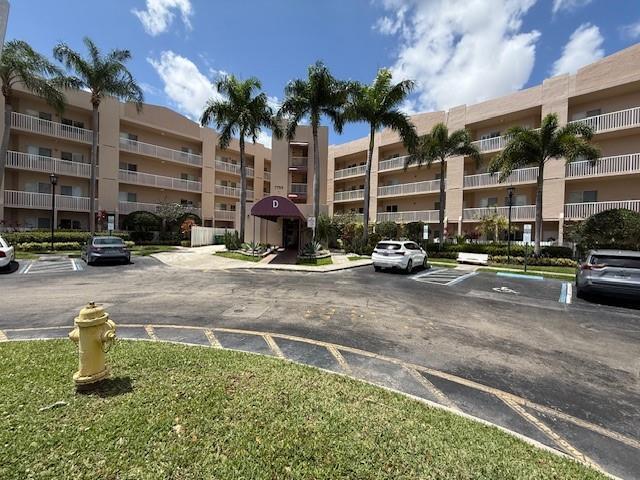 Building Photo - 7755 Yardley Dr Unit 404 Rental