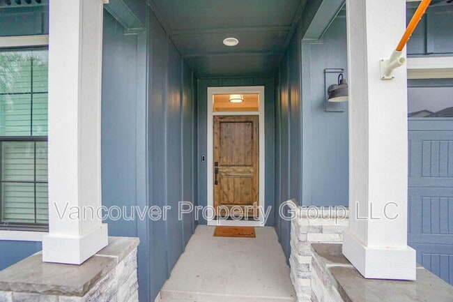 Photo - 737 SE 38th St