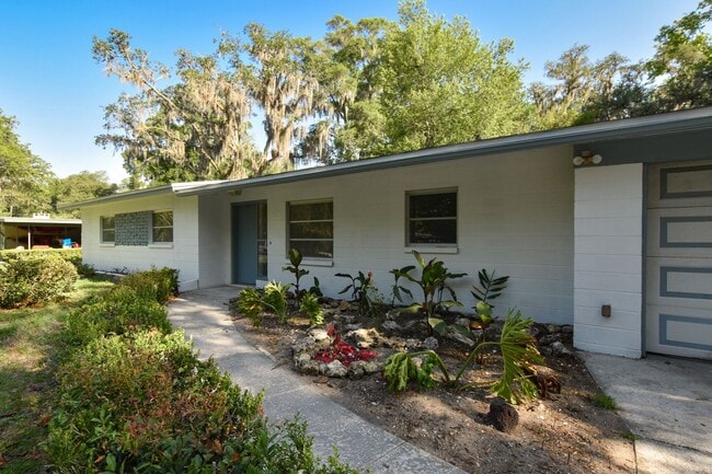 Photo - 3530 NW 34th Pl