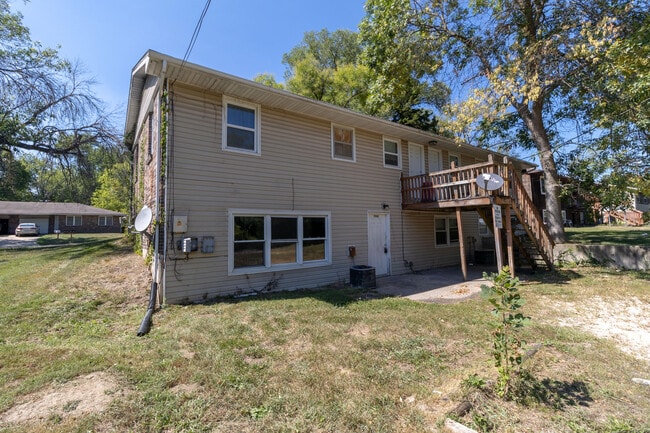 Building Photo - 706 Demaret Dr Rental