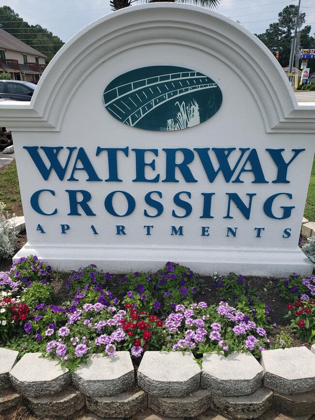 Waterway Crossing Apartments - Waterway Crossing Apartments