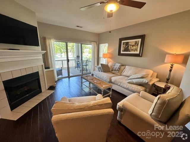 Building Photo - 7843 Village Harbor Dr Rental
