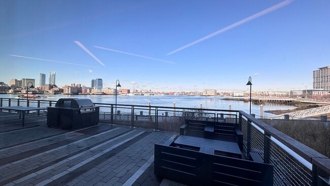 Photo - 65 Lewis St Unit 405