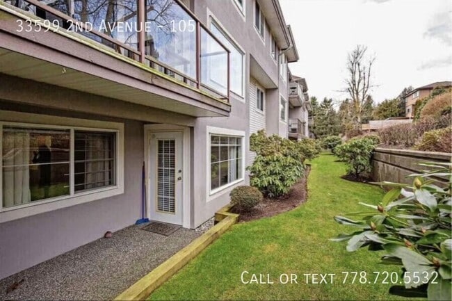 Building Photo - 2 Bed 2 Bath Condo Unit 105