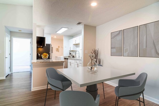 Photo - Elme Eagles Landing