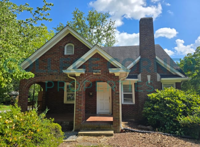 Building Photo - 1404 Polo Rd Rental