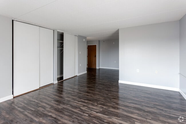 Studio - 538SF - Living Room