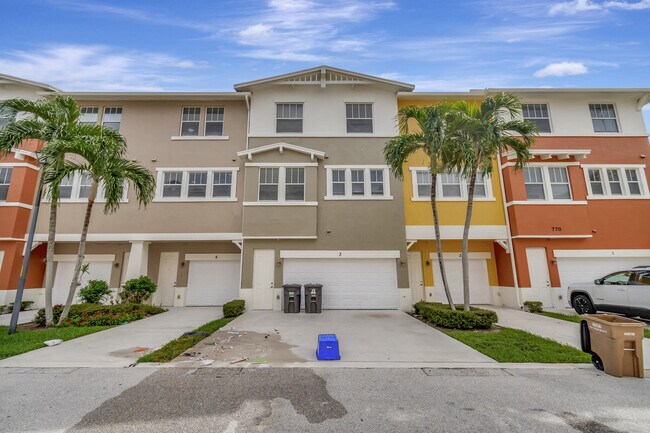 Photo - 770 Millbrae Ct Unidad 3