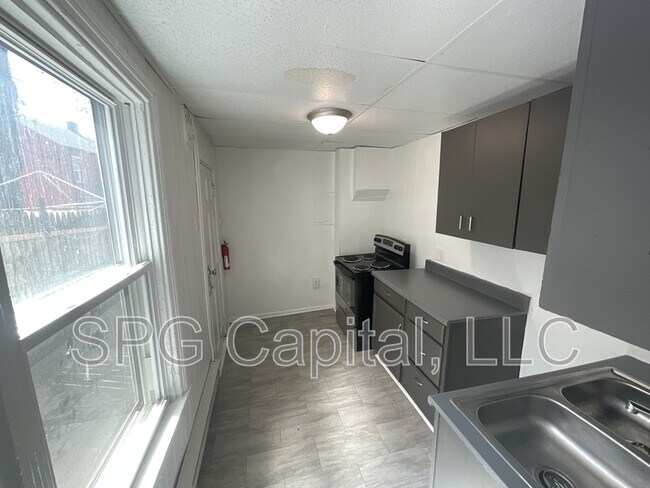 Photo - 444 S Duke St