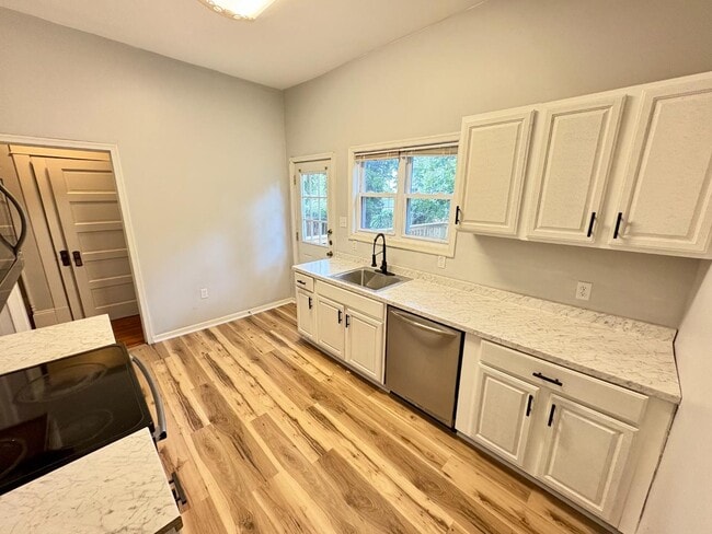 Photo - 1331 Ruffner Pl Casa