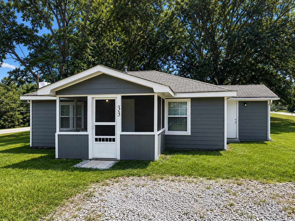 Charming 2 Bedroom 1 bath home - Charming 2 Bedroom 1 bath home