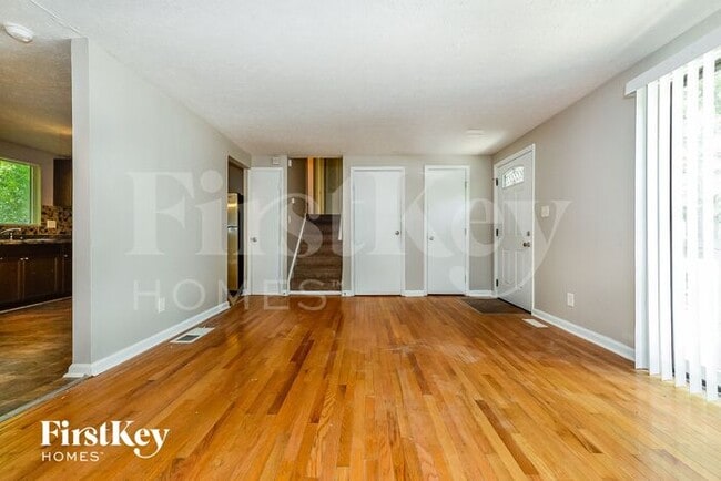 Photo - 4958 Isle Royal Ct