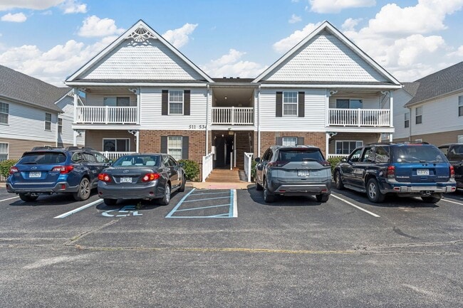 Building Photo - Spacious 2-Bed, 2-Bath Condo