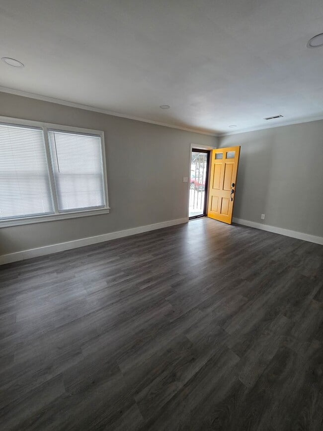 Photo - Totally Remodeled! Looks Fantastic!