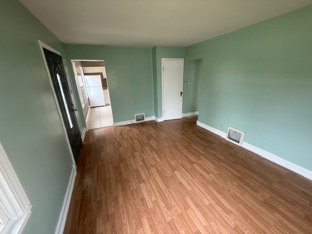 Photo - 54221 Maple Ln