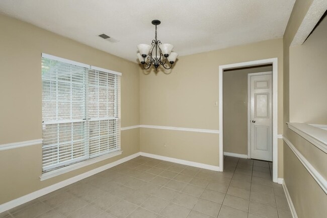 Photo - 4027 Gouverneur St