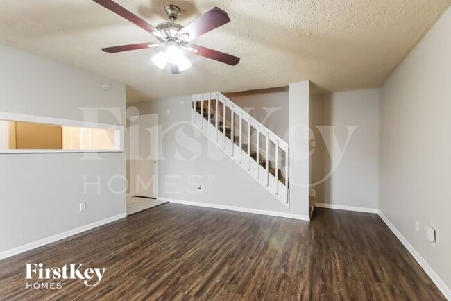 Photo - 17809 Crestline Rd