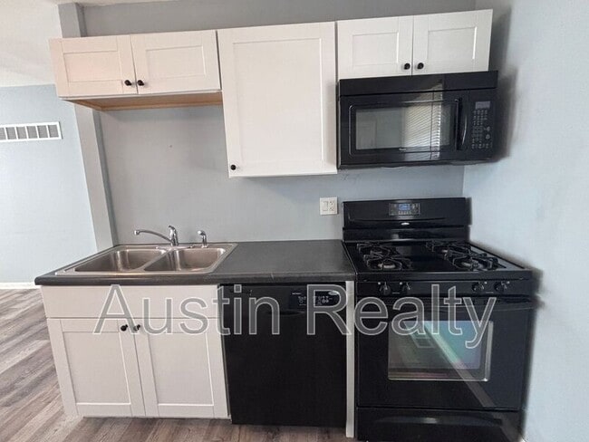 Photo - 26 Terry Dr Unit Apt A