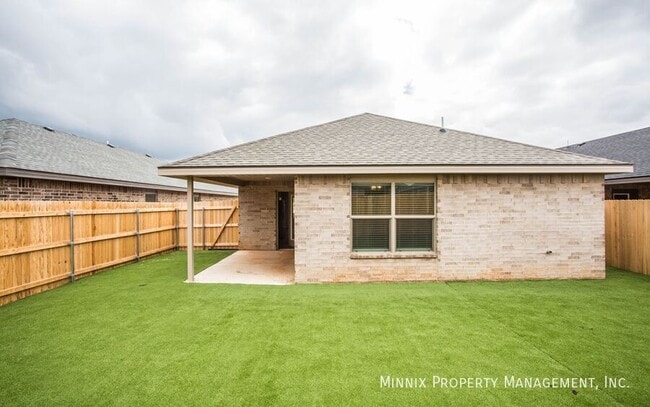 Photo - 327 E 77th St