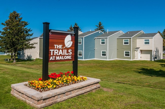 Property Sign - THE TRAILS AT MALONE Apartments