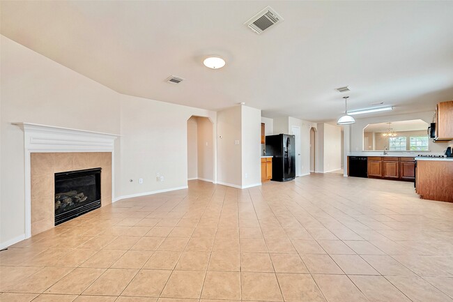 Photo - 19319 Summer Island Way