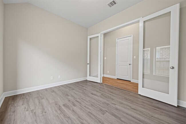 Photo - 17371 Merigold Hts Dr