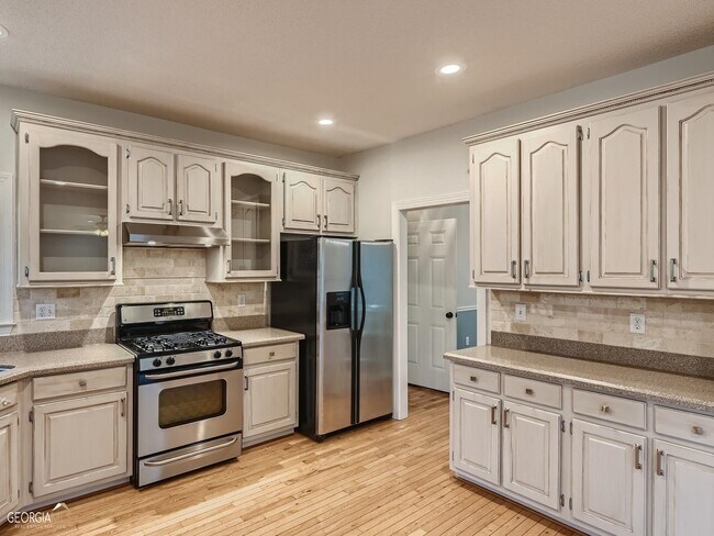 Photo - 85 Wyngate Dr