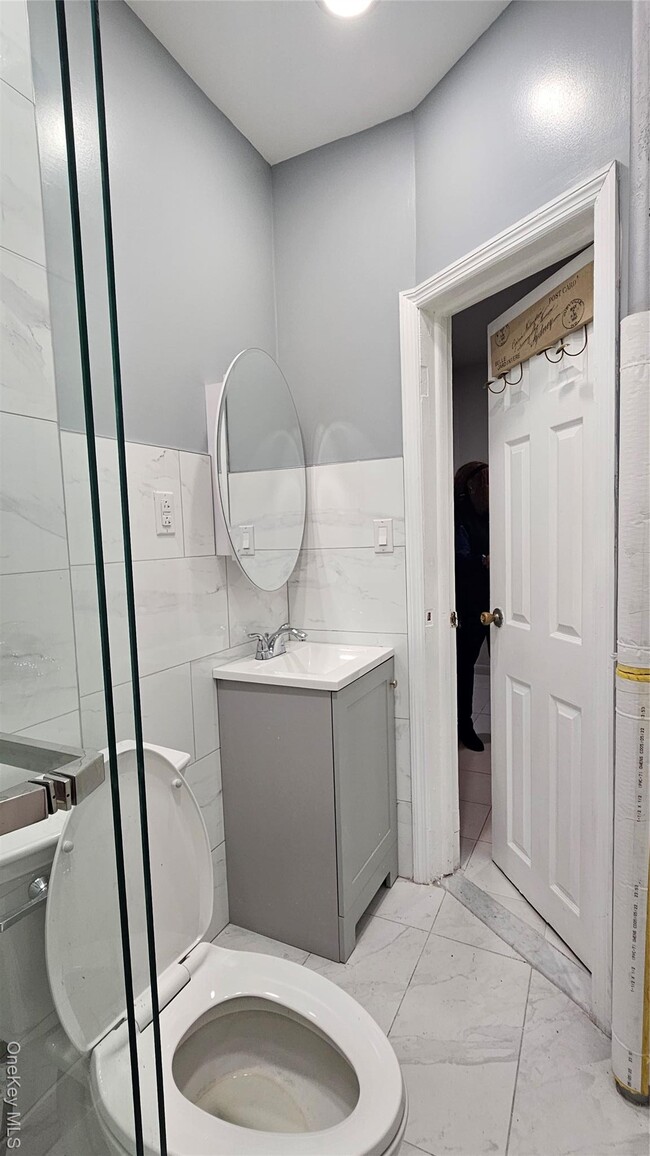 Photo - 272 New Jersey Ave