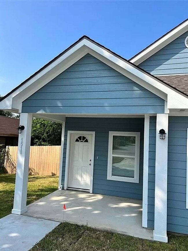 4 Bedroom 3 Bath - 4 Bedroom 3 Bath House
