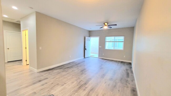 Photo - 620 San Lorenzo St Unit 4