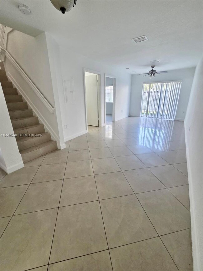 Photo - 2170 NE 167th St