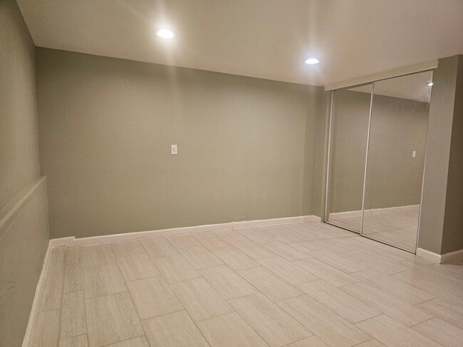 Master Bedroom - 2nd image - 1313 U St