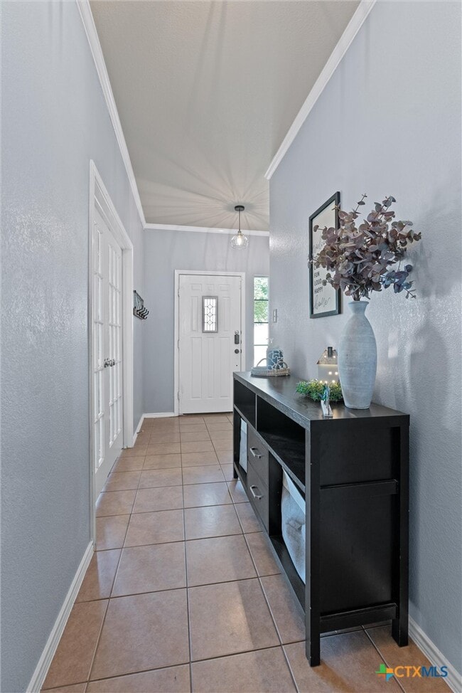 Photo - 2108 Scott Dr