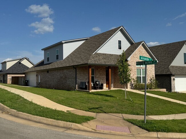 Photo - 7110 Alexander Dr
