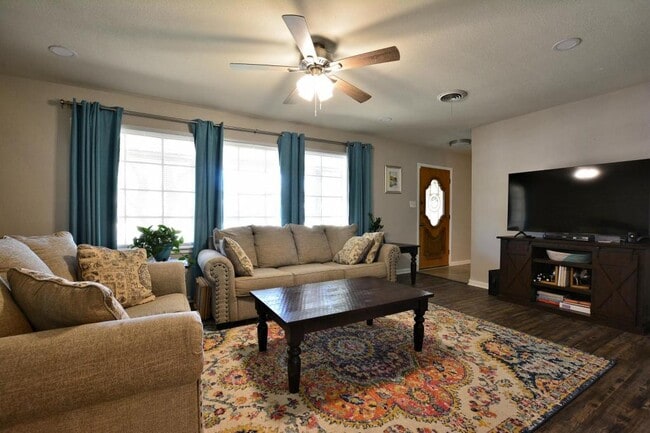 Photo - 4903 17th St